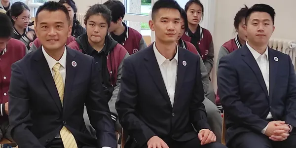 visuel Les élèves chinois du Lycée n°8 de Chongqing en voyage d'études à La Providence ...